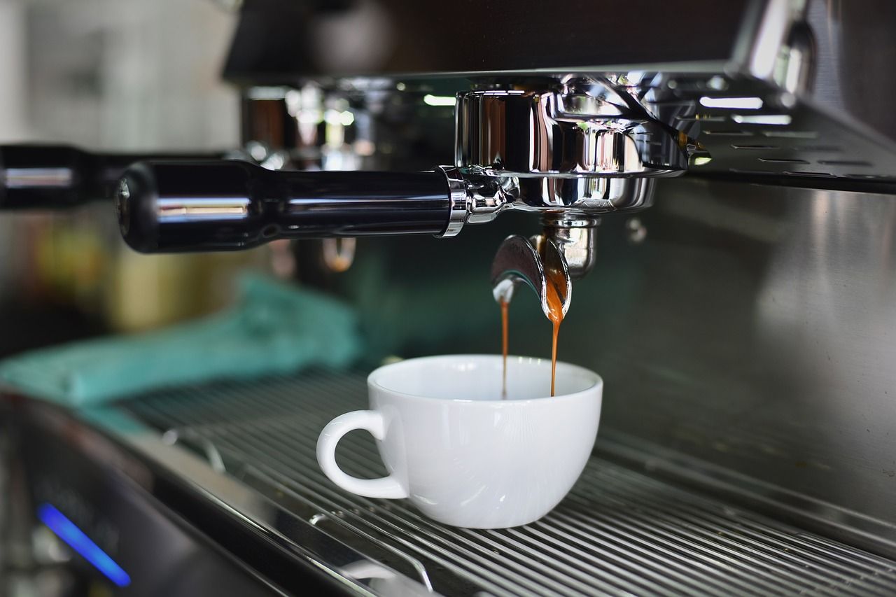 Awarie ekspresów do kawy – oraz jak ich uniknąć
